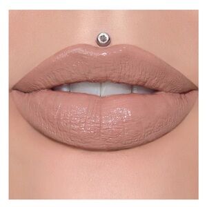 Jeffree Star Supreme Gloss- “Mannequin”